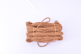 Garden Twine vine training suitable for trellises and espalier setups