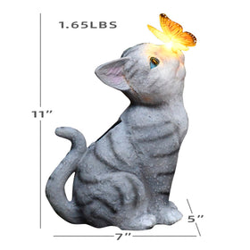 Gardenfans solar-powered cat sculpture provides automatic night illumination.