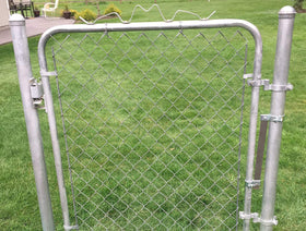 Gate Shut Sta-klos easy-installation simplifies setup for homeowners.