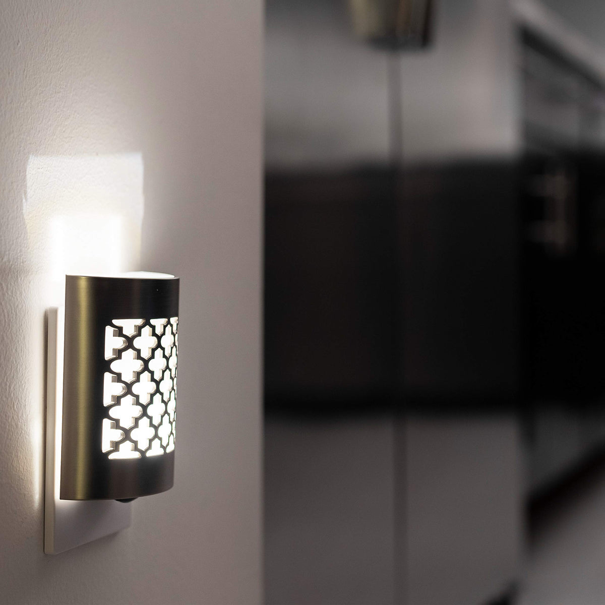 Indoor-use-only design blends with indoor decor.