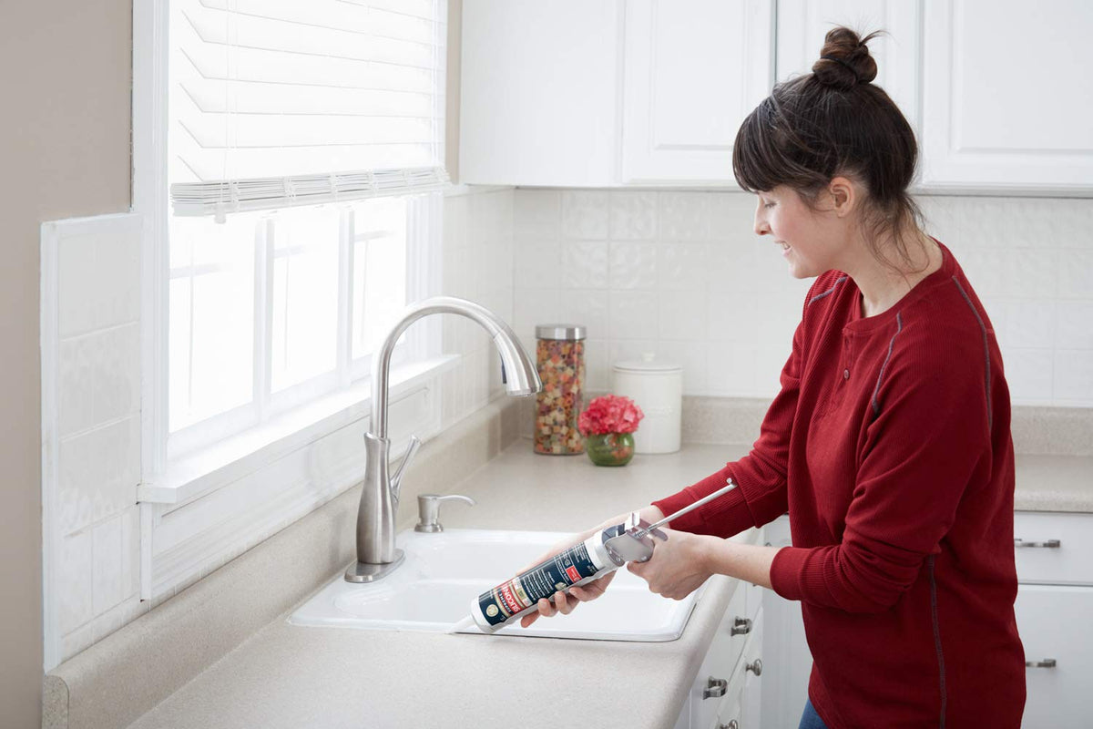 GE Supreme Silicone sealant demonstrates flexible adhesion for long-lasting seals.