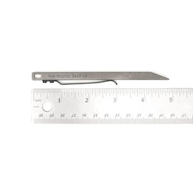 Gear Spool Mighty Bar LT pocket clip keeps the tool securely in your pocket for quick access.