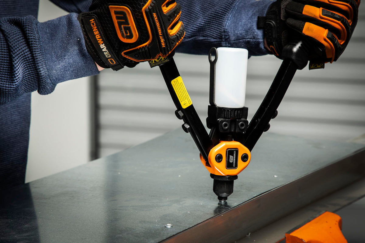 GEARWRENCH 13-inch riveter features compact design for access in tight workspaces.