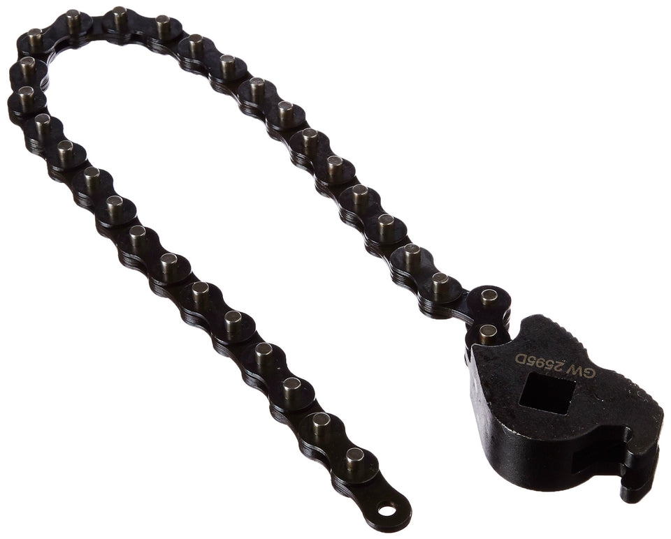 GearWrench 2595D chain wrench in use, delivering firm torque on irregular shapes.