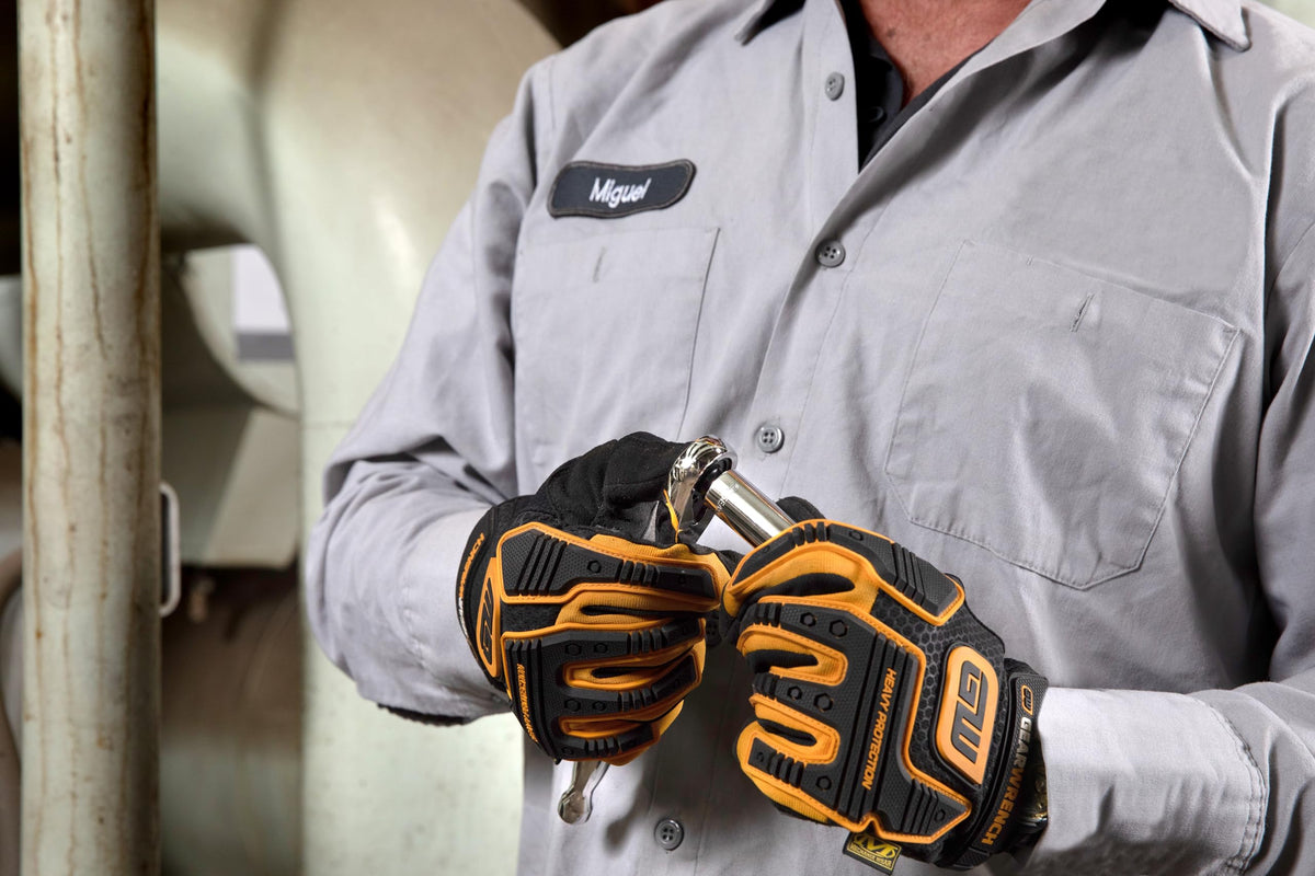 GEARWRENCH 81218T head markings aid fast size identification on the job.