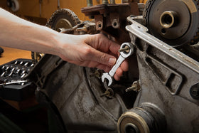 GearWrench 85206 wrench in use on a bolt showing stubby reach.