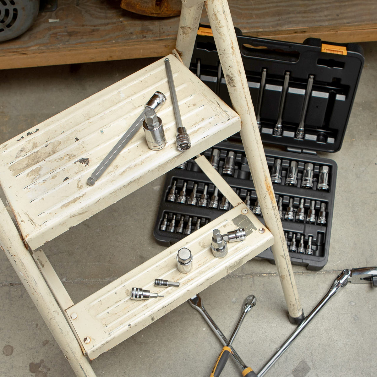 GearWrench 89086 compact case keeps hex sockets organized on the go.