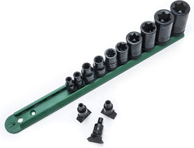 Socket rail with clips keeps all 13 GearWrench sockets secure