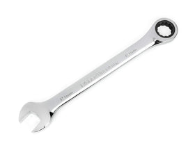 GearWrench pass-thru technology reaches long bolts and threaded rods