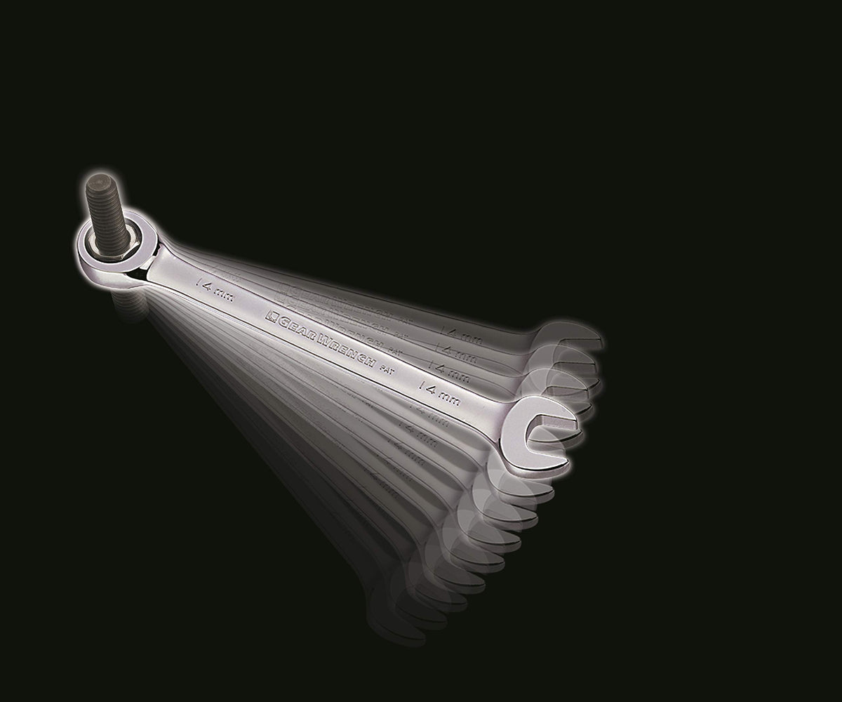 GearWrench SAE and metric sizes cover common fasteners for versatility