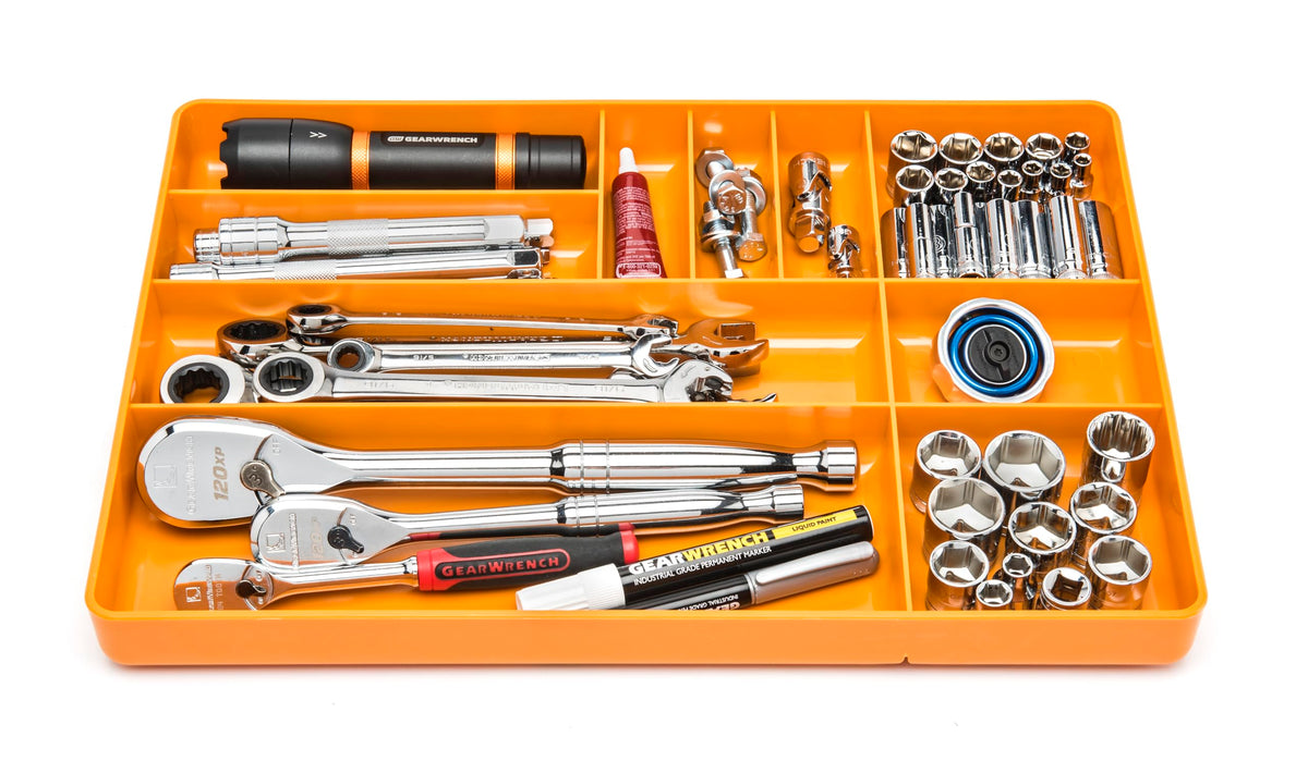 GEARWRENCH oil and solvent resistant tray keeps up with workshop conditions