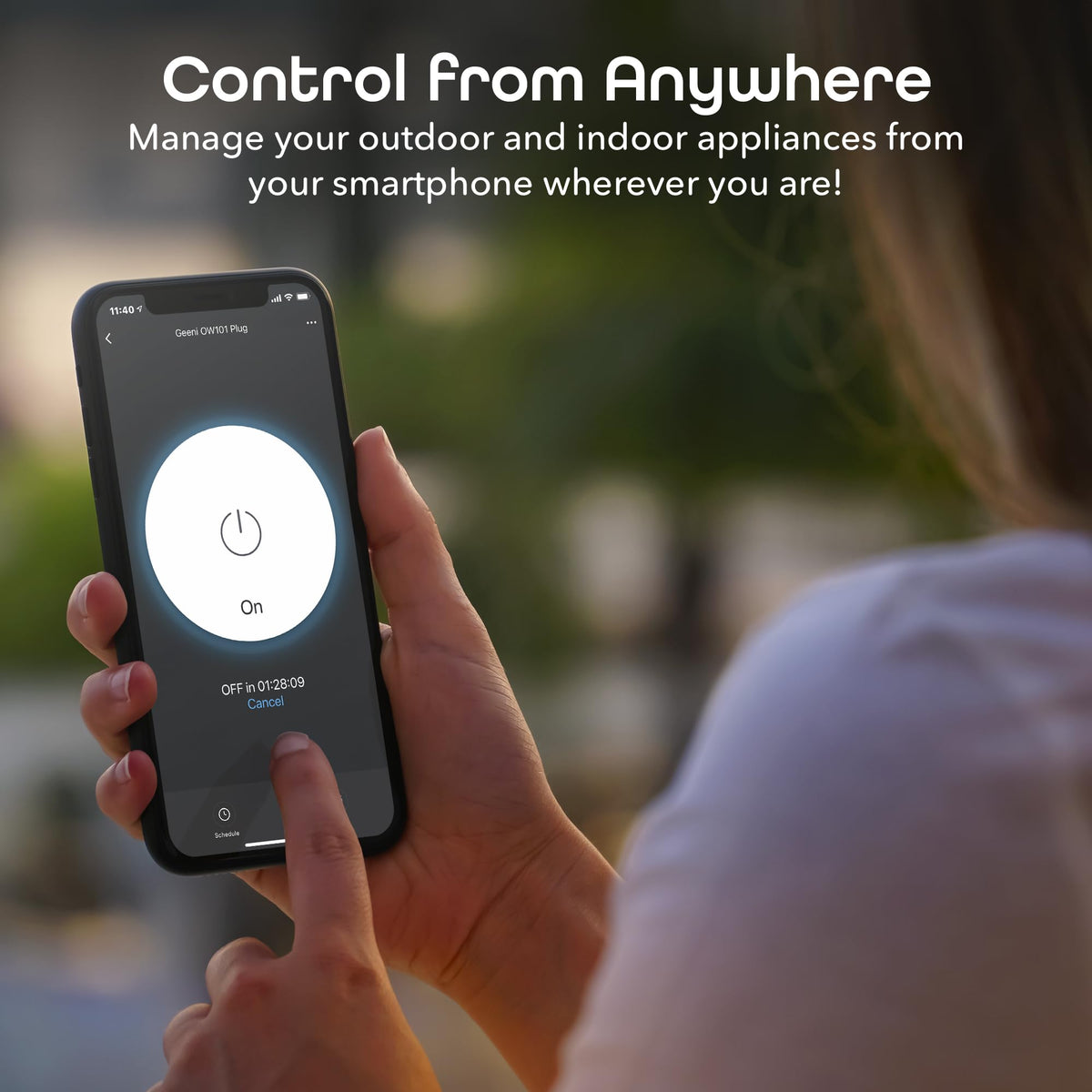 Geeni weatherproof cover protects the outdoor plug against weather