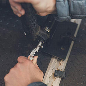 Gerber Armbar Drive bit driver for small fasteners and tweaks
