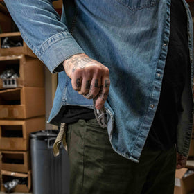 Gerber Paraframe I frame-lock provides safe folding operation.