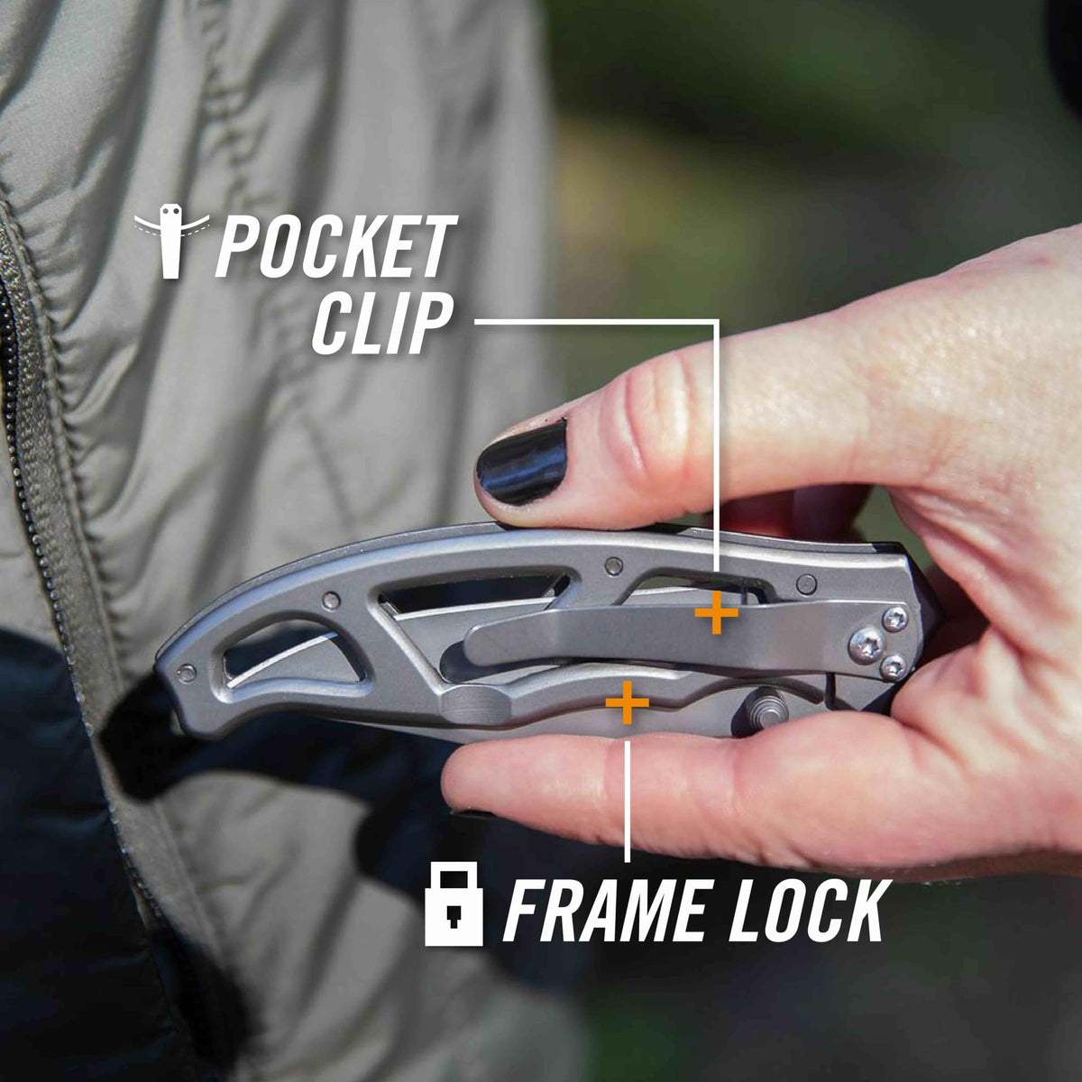Gerber Paraframe I pocket clip ensures secure and hands-free access.