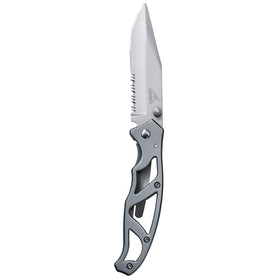 Gerber Paraframe II pocket clip keeps it handy on the go.