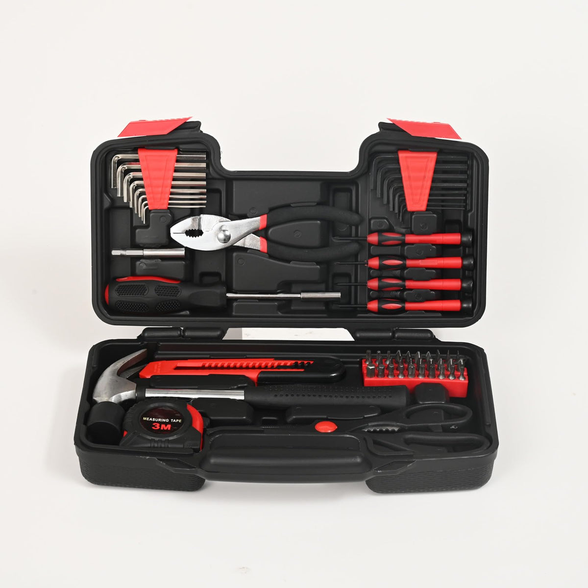 GETFOO storage box keeps tools organized and secure.