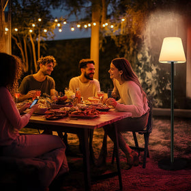 Gewiny easy-assembly outdoor floor lamp with tool-free setup