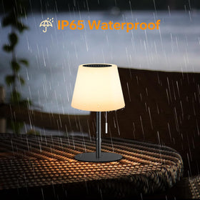 Gewiny solar-powered convenience reduces cables while charging via USB in bad weather.