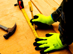 G and F 1516 abrasion and puncture resistant design for rough tasks.