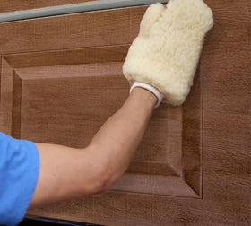 Giani 6-inch roller arm and cover for efficient coating.