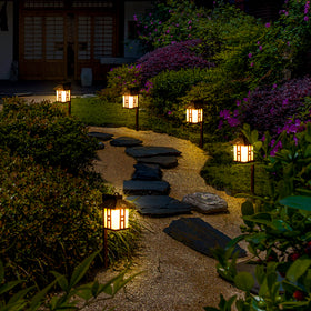 GIGALUMI weatherproof solar lights endure sun and rain year-round