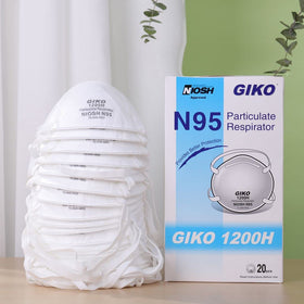 GIKO N95 mask blocks fine dust and smoke particles.