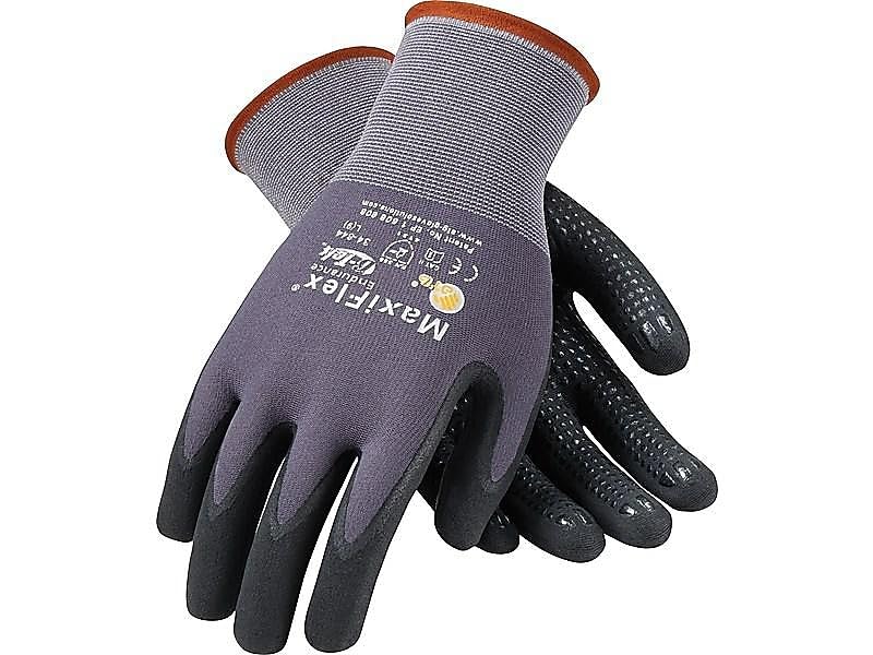 Givenchy PIP 34-844 XL MaxiFlex Endurance glove grip detail enhances dexterity