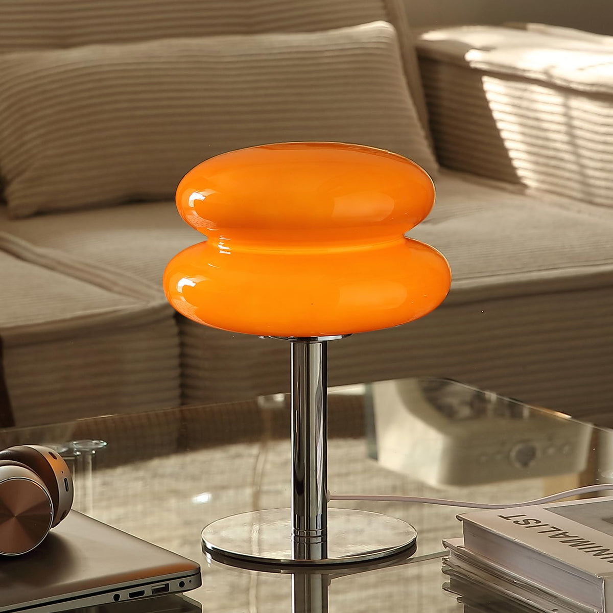 Glivpny table lamp with silver pole for a sleek modern look