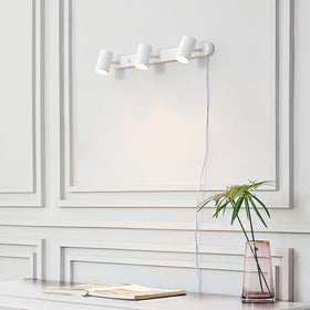 Globe Electric 60024 plug-in cord with in-line switch for convenient placement