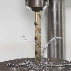 GMTOOLS drill bits designed for drilling hardened metals and wood with accuracy.