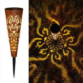 Go2garden flame-totem garden light adds cozy ambience to your yard.