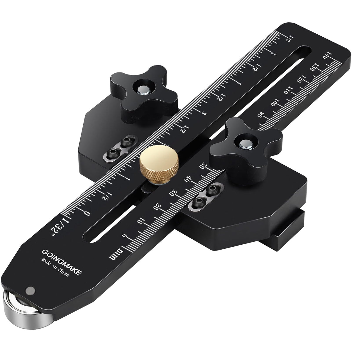 GOINGMAKE Thin Rip Jig placed in a table saw slot for precise narrow cuts.