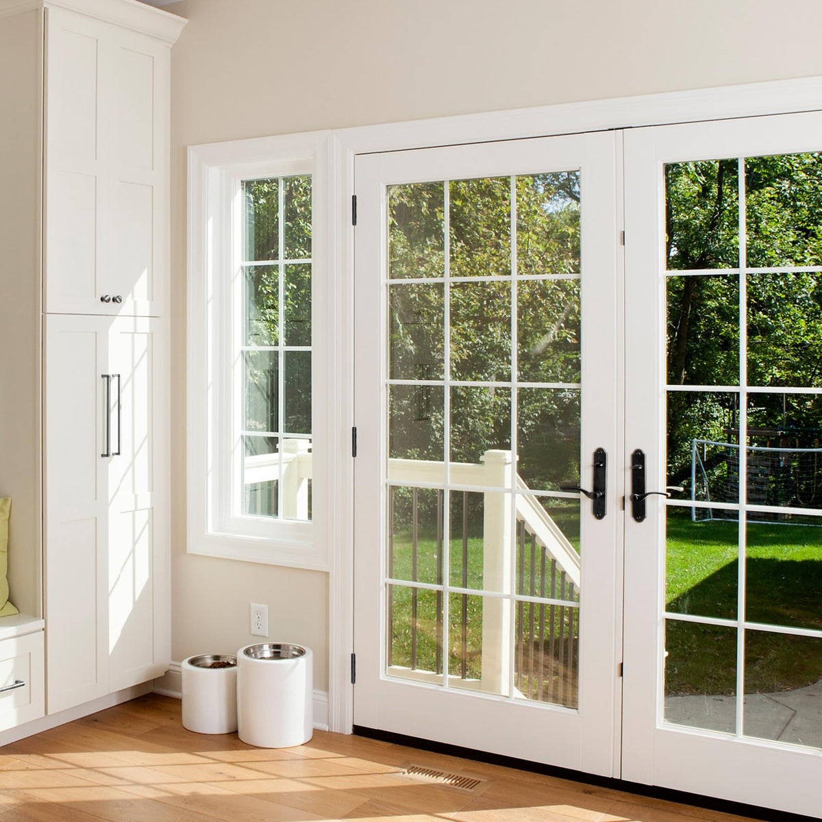 Goldenwarm heavy-duty stainless steel hinges with a one-year warranty.