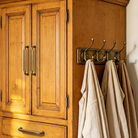 Goo-Ki solid zinc alloy cabinet handle blends durability and style.