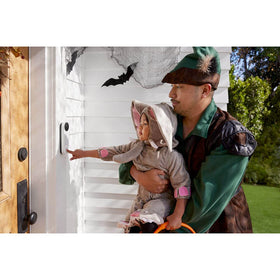 Google Nest Doorbell Battery Ash live view for remote monitoring.
