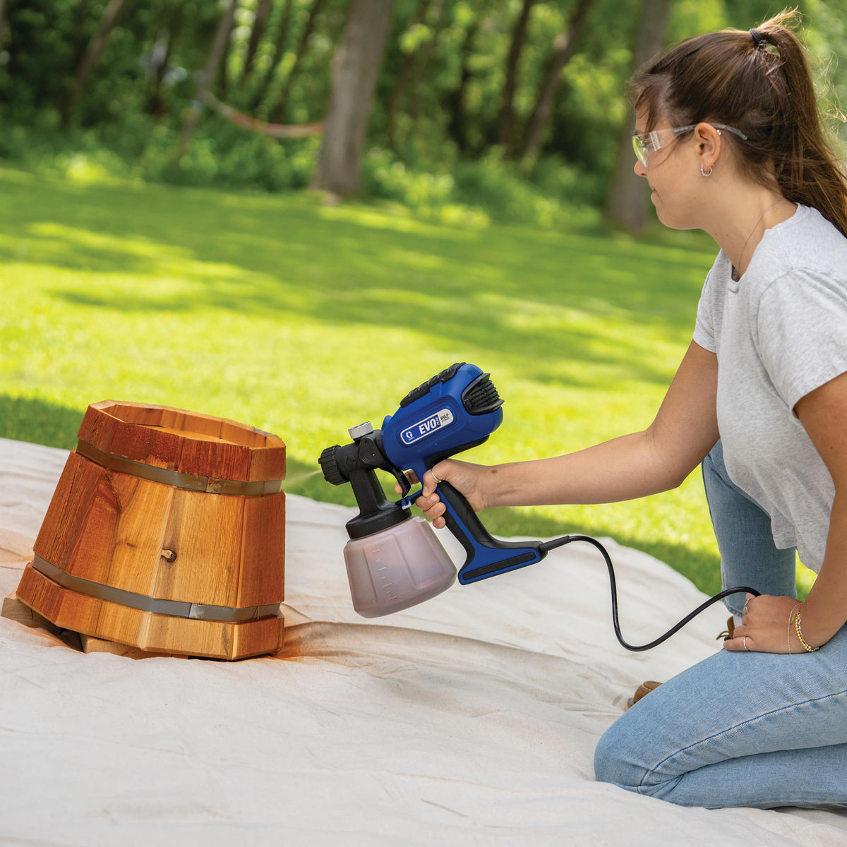 Graco EVO Plus pour-and-paint workflow without thinning for easier setup.