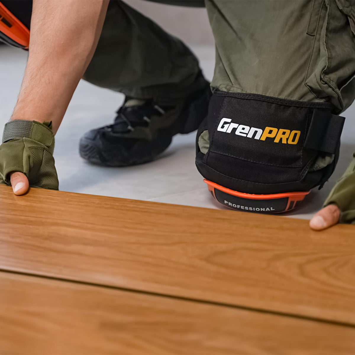 GRENPRO knee pads showing ergonomic design supporting knees during tasks.