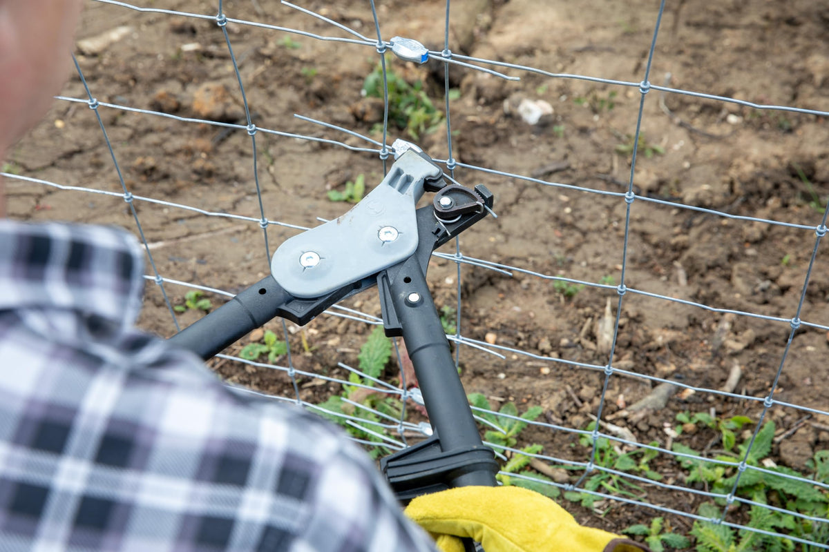 GRIPPLE Torq Tool offers smooth operation for repetitive tensioning tasks.