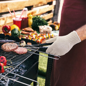 GSAFEME glove liner with snug cuff prevents debris at the wrist