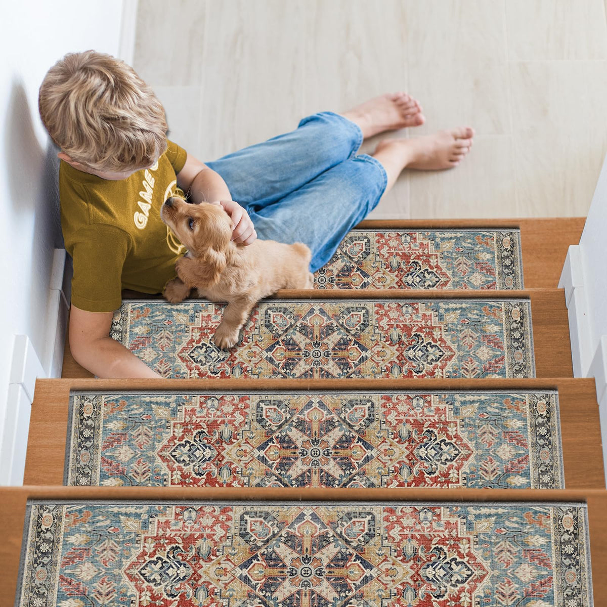 Gtuun stair treads are pet-friendly for homes with dogs