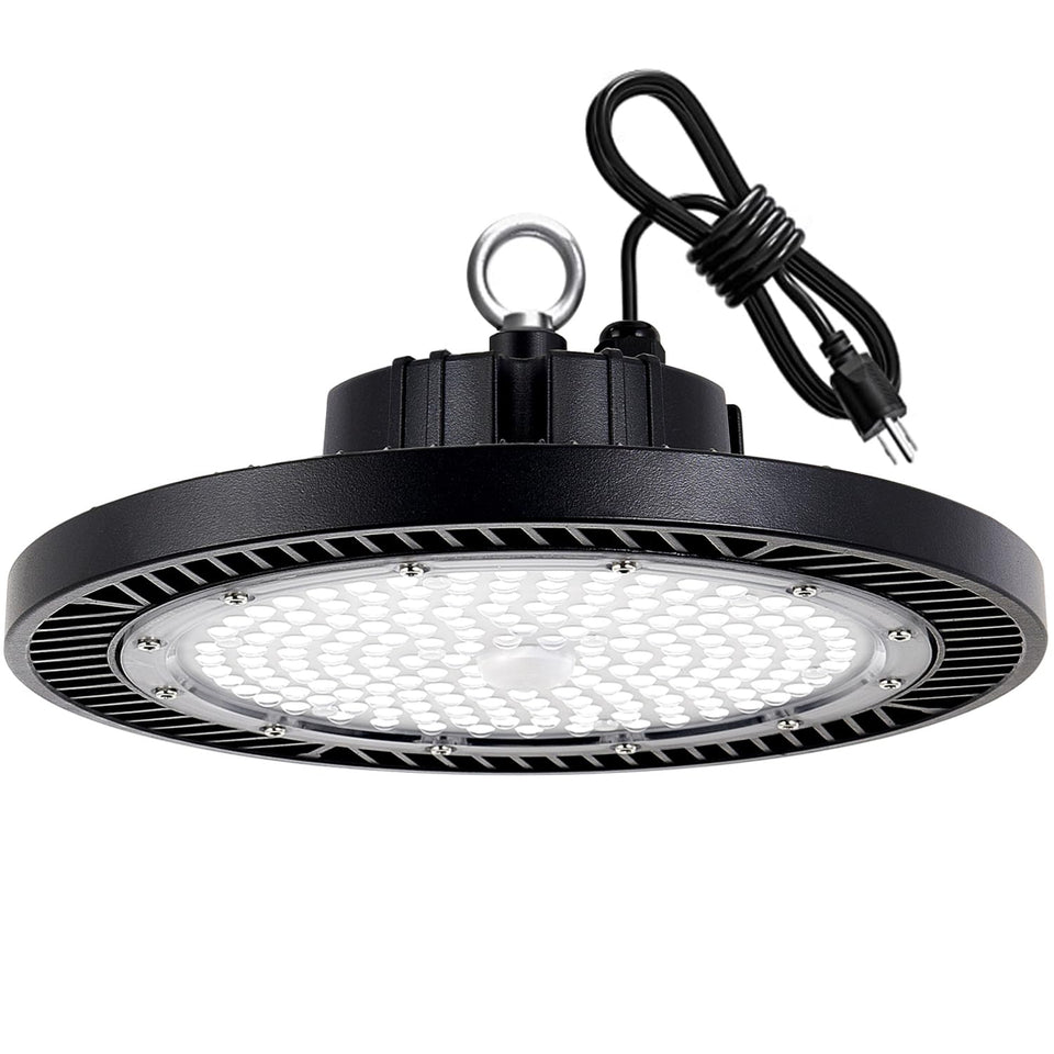 Gugsey LED high bay light 200W front view for bright garage illumination.