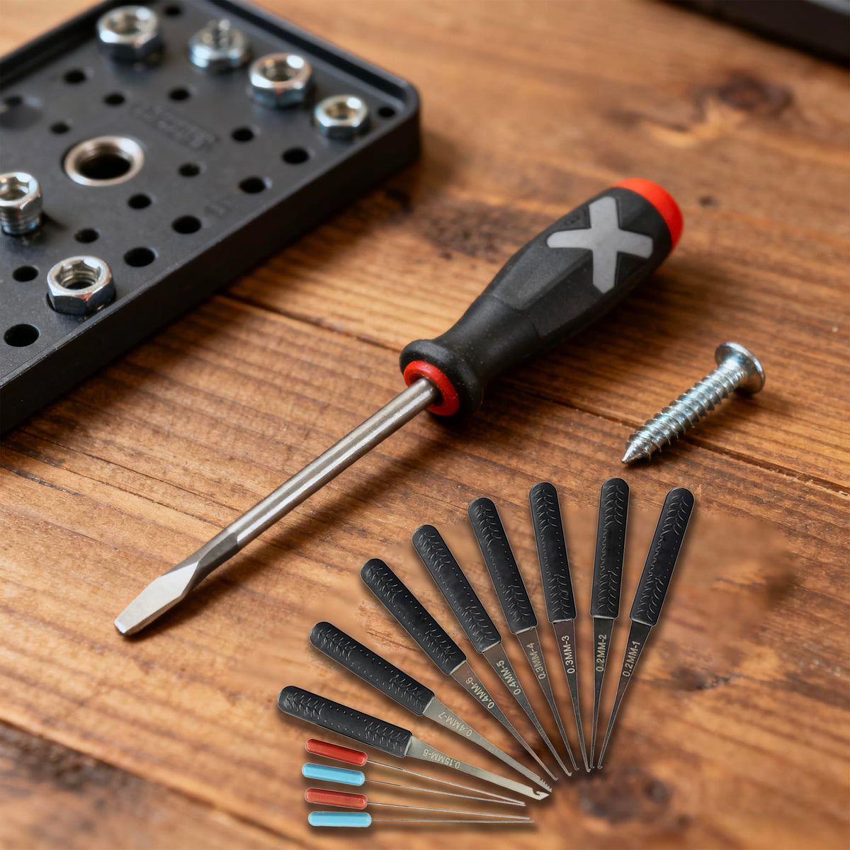 GULLWOLF spring-steel tips reach tiny fragments for easy extractions.