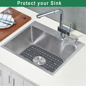 GUUKIN elevated feet design promotes drainage and air circulation