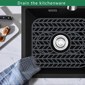 GUUKIN heat-safe mat withstands up to 500F during cooking cleanup