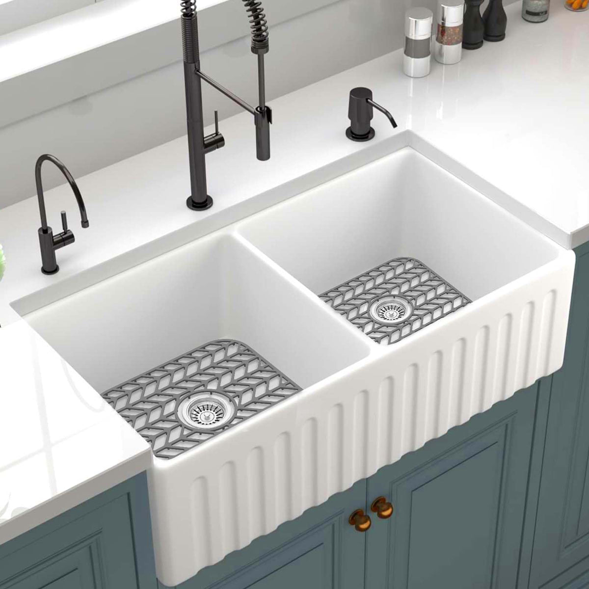GUUKIN sink protector withstands up to 500F for hot cookware.