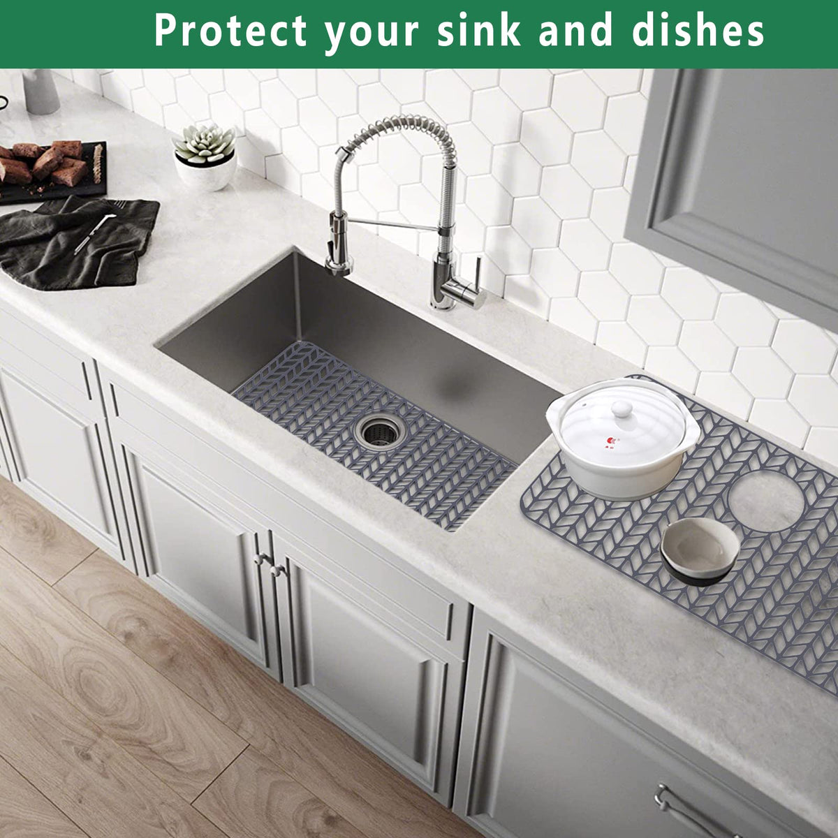 GUUKIN sink grid fits porcelain sinks for protection and drainage.