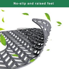 GUUKIN mats promote drainage while keeping dishes stable.