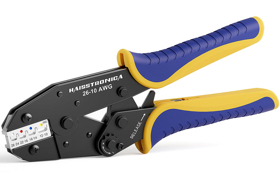 haisstronica HS-8327 crimping action shows precise jaws for secure heat shrink connections.