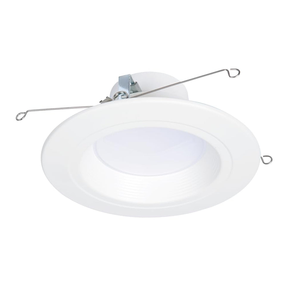 HALO RL56069FSD2W1EWH trim close-up highlighting retrofit-friendly design for existing can lights.